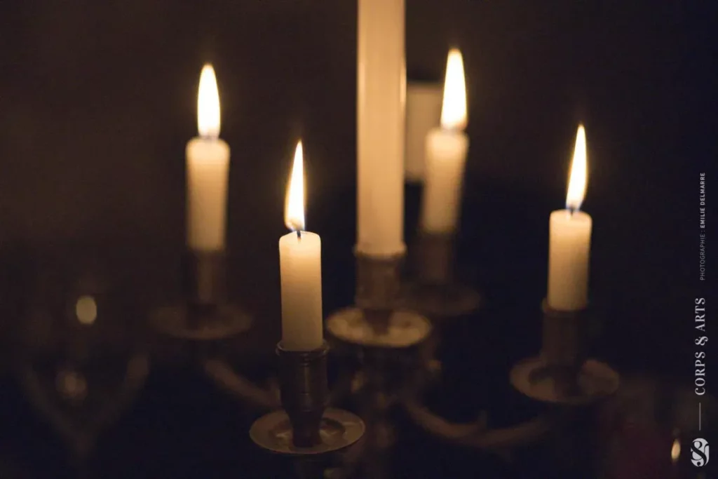 imgi_15_SPK_chandelier